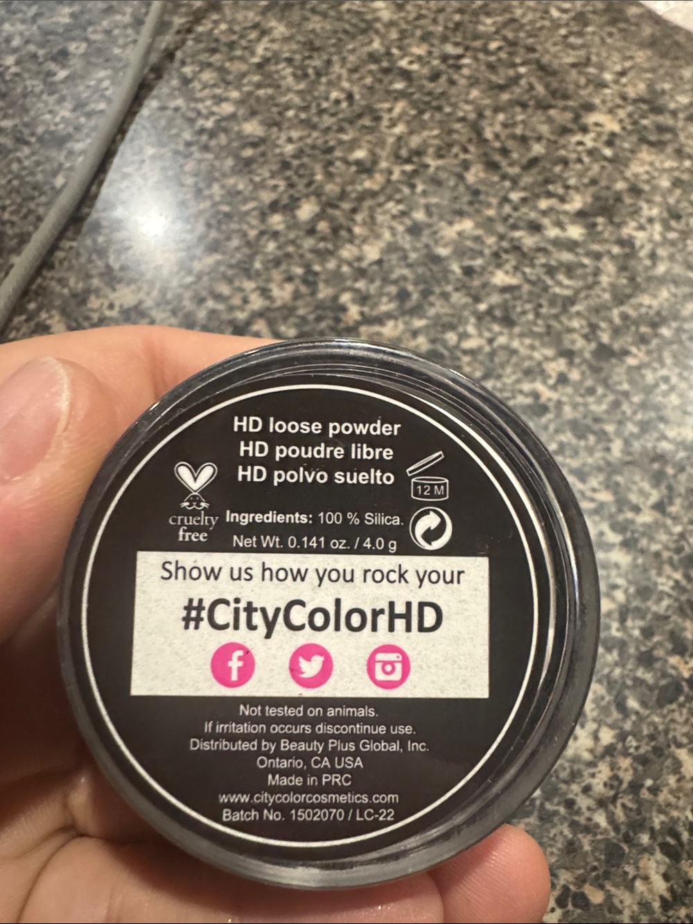 City Color HD Powder - Translucent White Setting Powder - Picture 3 of 3